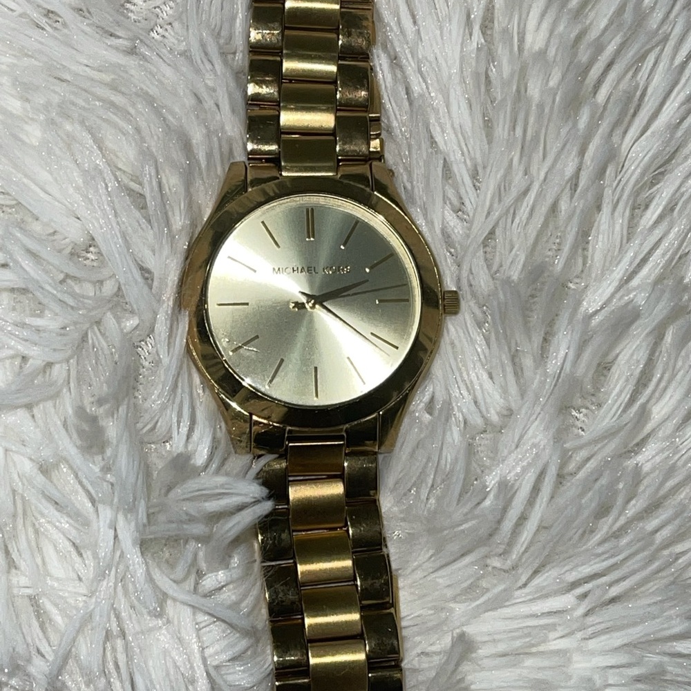 Michael Kors Women's Slim Runway Popular Watch - Picture 6 of 12